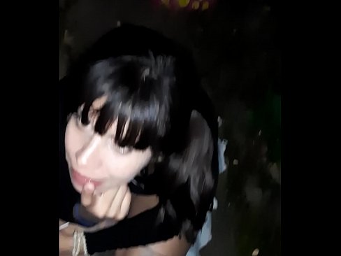 ❤️ 在街上膨胀的阴茎，以换取糖果 ❤️ Anal video
